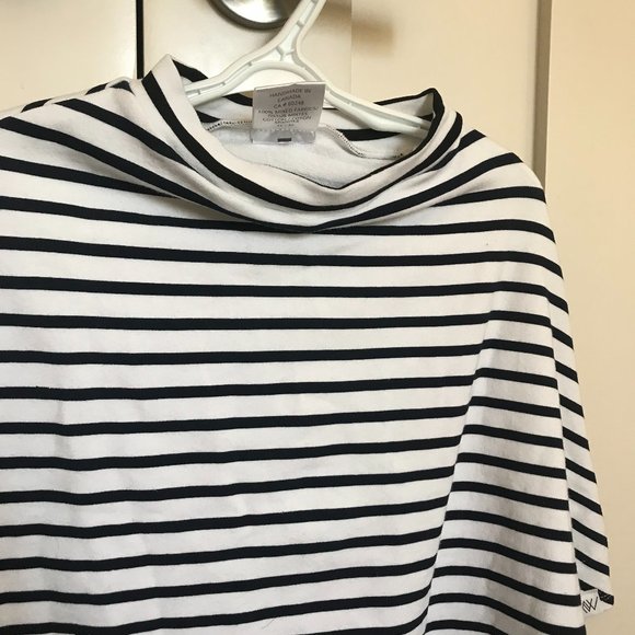 🦋2/$40 SALE🦋NWT Mini Way Stripe Poncho - 2 - 3 T - Picture 4 of 6